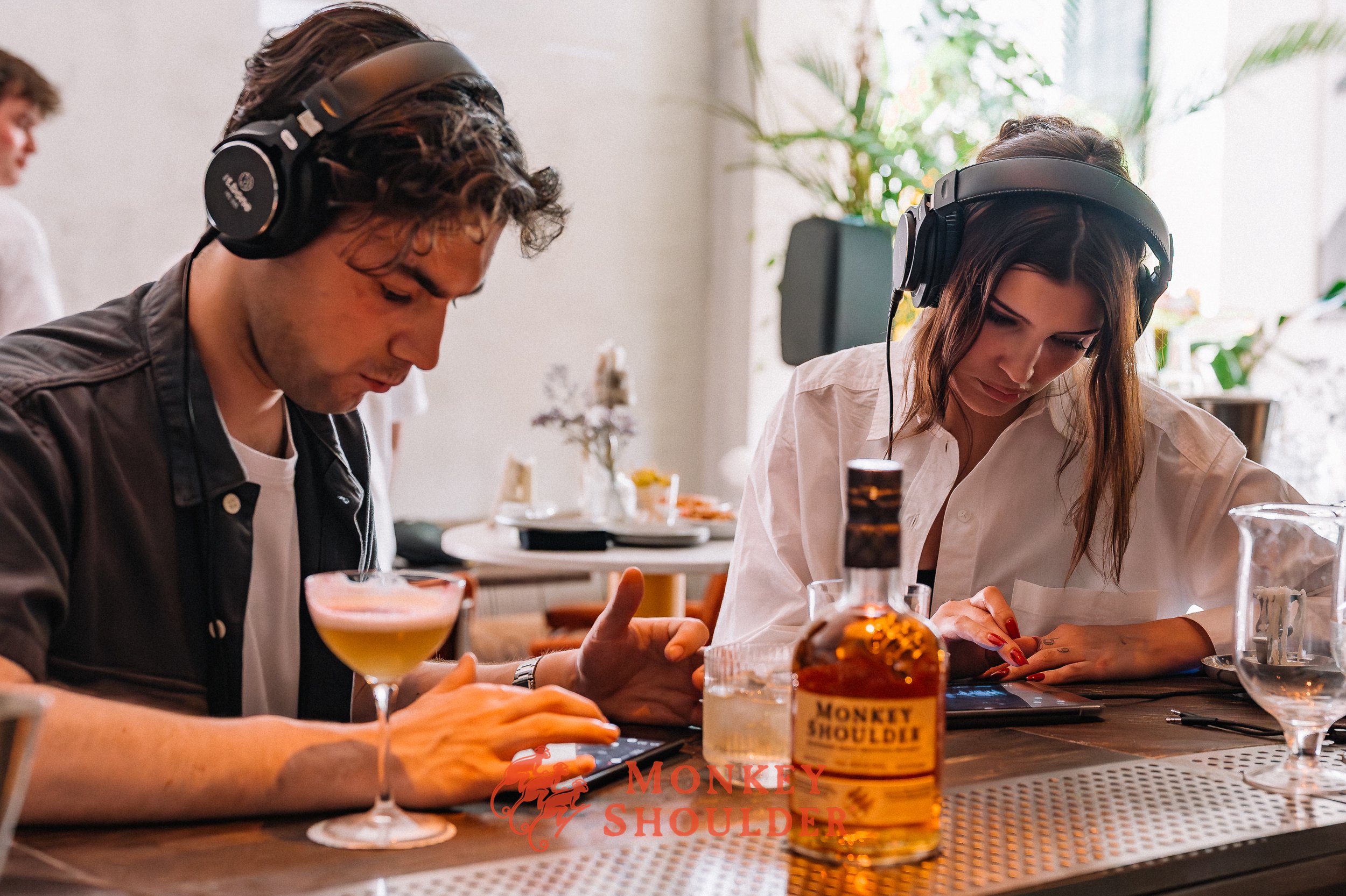 Making beats from recorded bar sounds at the Blended Beats workshop